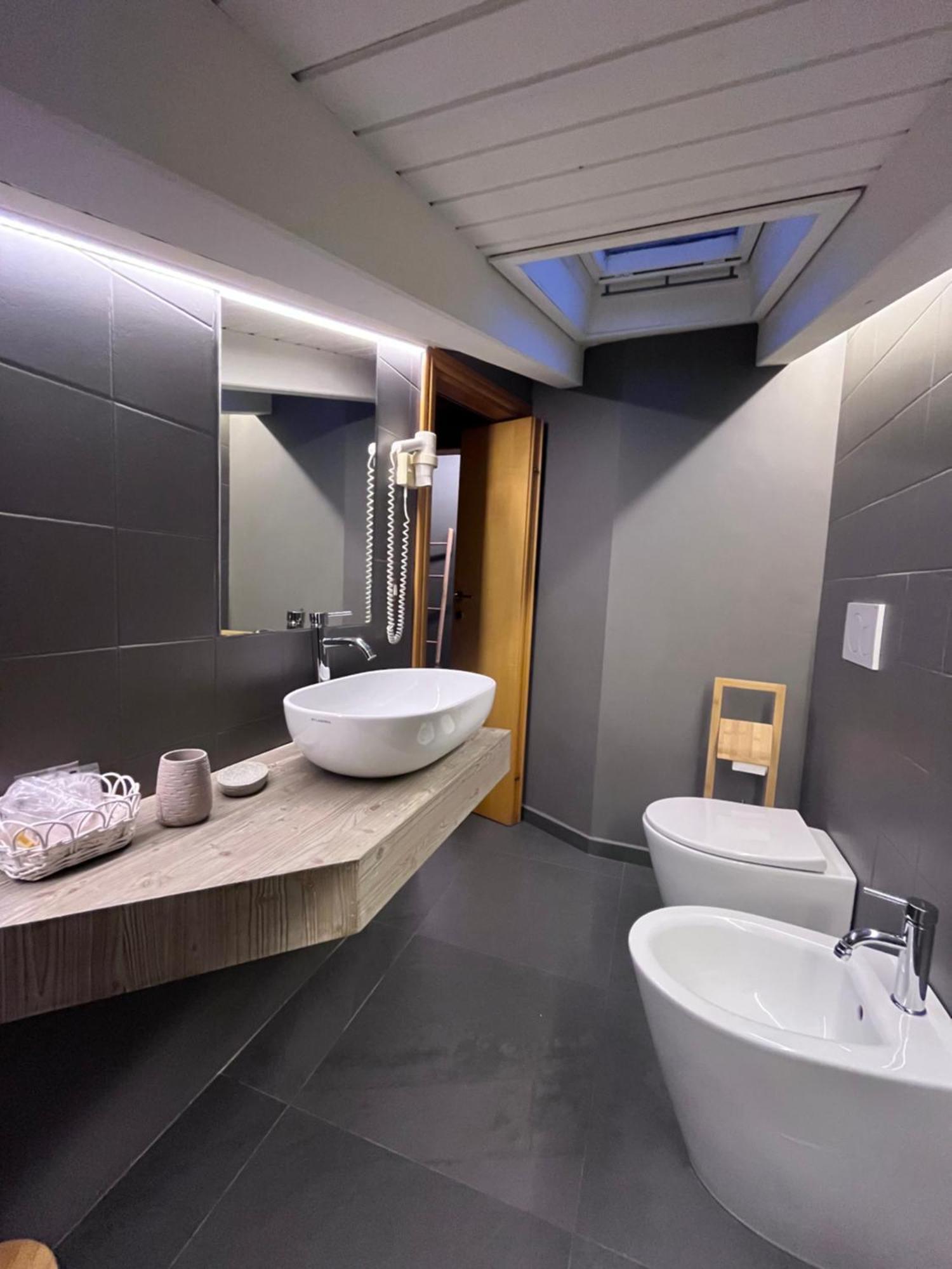 Hotel Veduta Dell'Adamello Тему Экстерьер фото