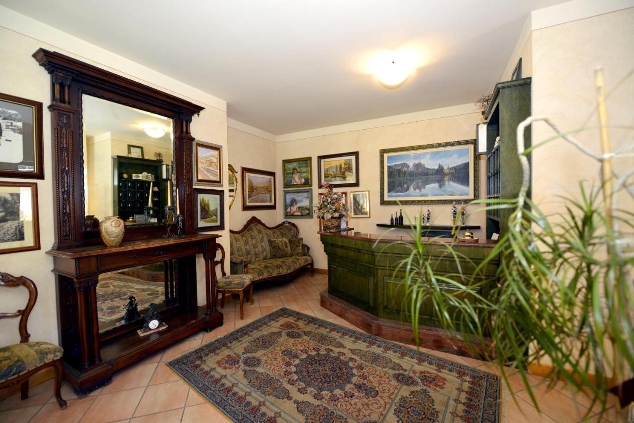 Hotel Veduta Dell'Adamello Тему Экстерьер фото