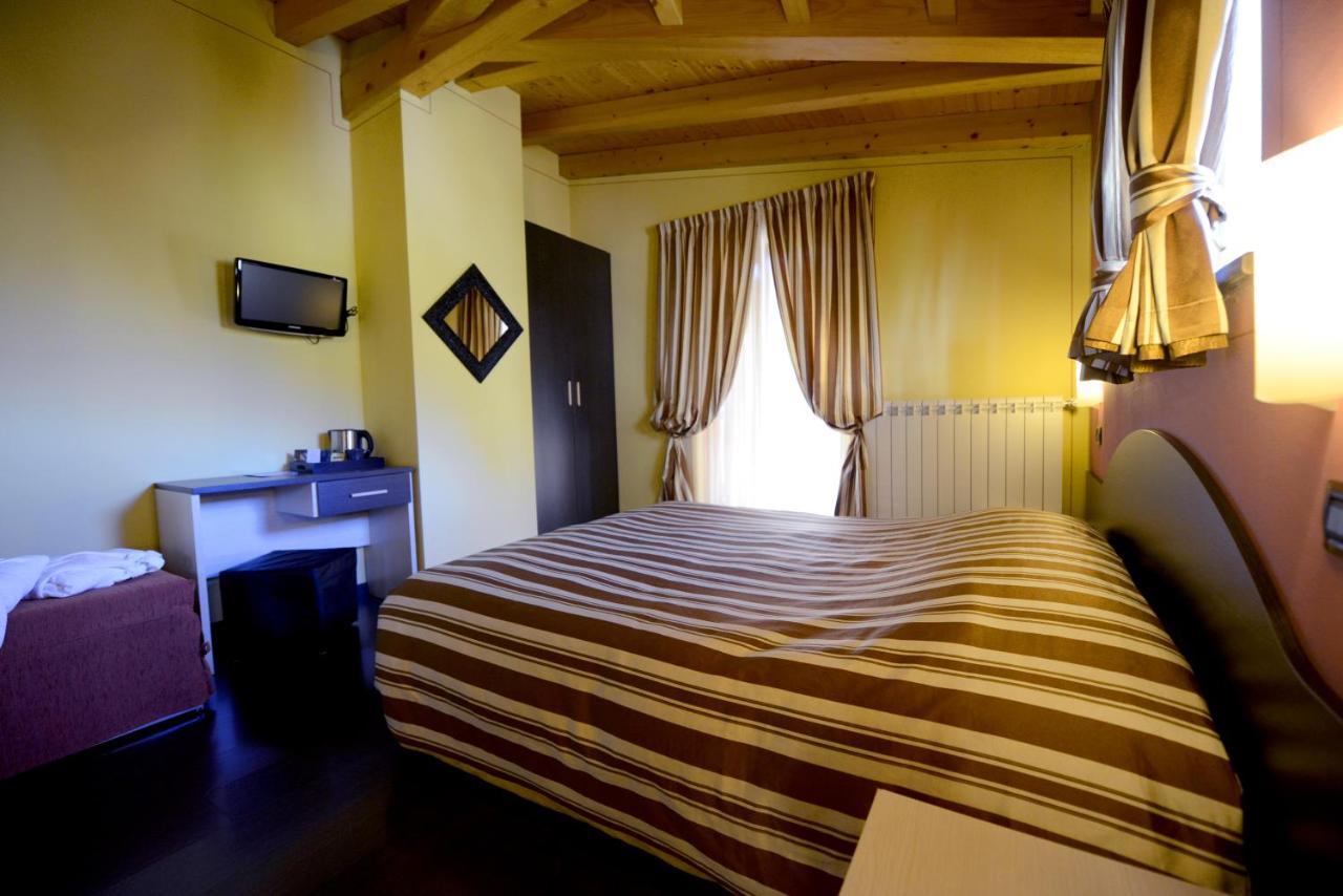 Hotel Veduta Dell'Adamello Тему Экстерьер фото